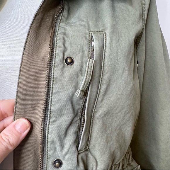 Madewell Green Utility Jacket with Adjustable Waist Size Small - Medium - Picture 4 of 15